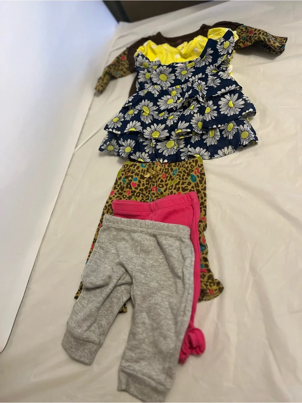 New born baby girl clothes bundle 3 tops and 3 bottom